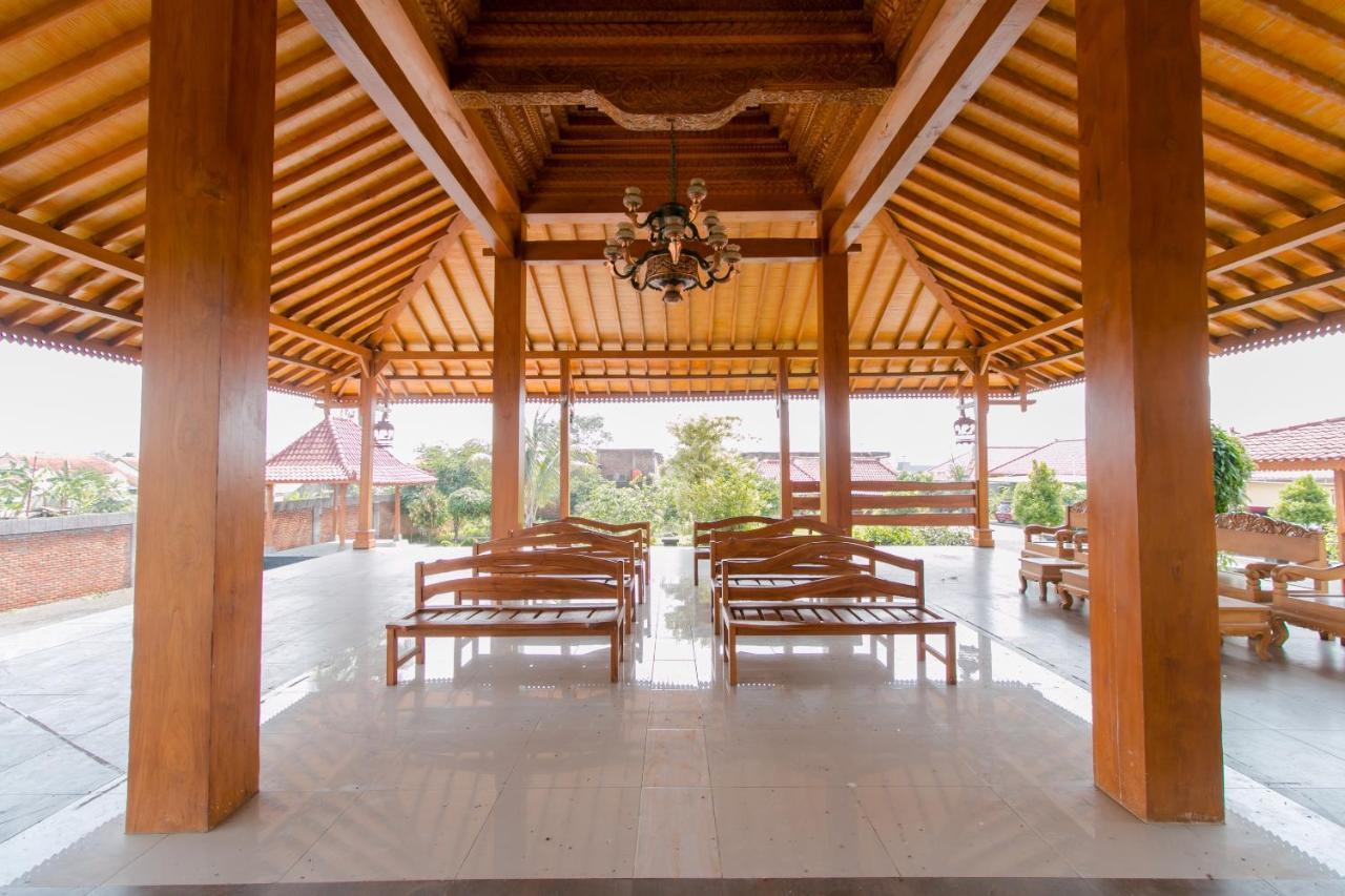 Reddoorz Syariah Near Tugu Lampu Gentur Cianjur Hotel Exterior foto